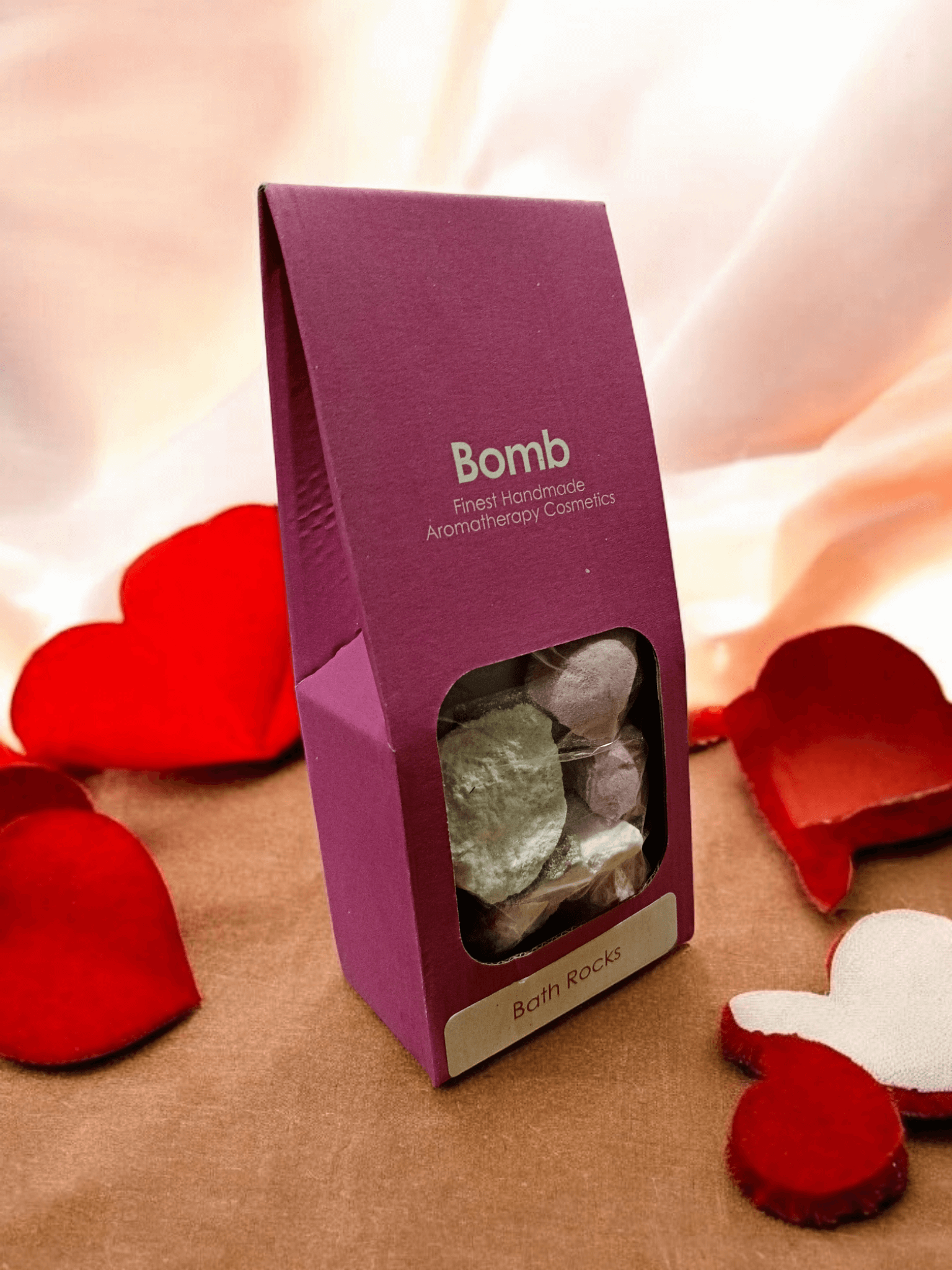 Indulge and Delight: Exploring Gift Sets and Pamper boxes for Women