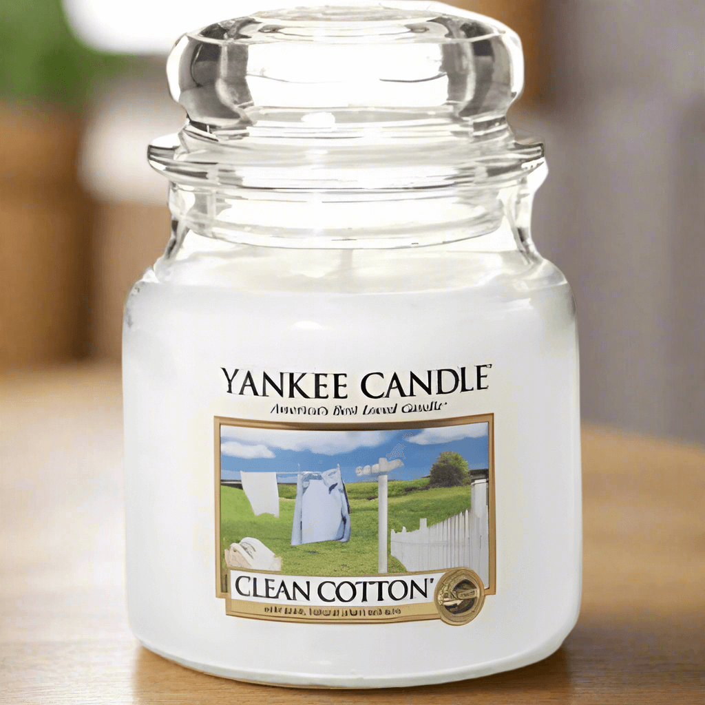 Crisp & Pure: The Yankee Candle Clean Cotton Medium Jar Gift - The Imagination Shop
