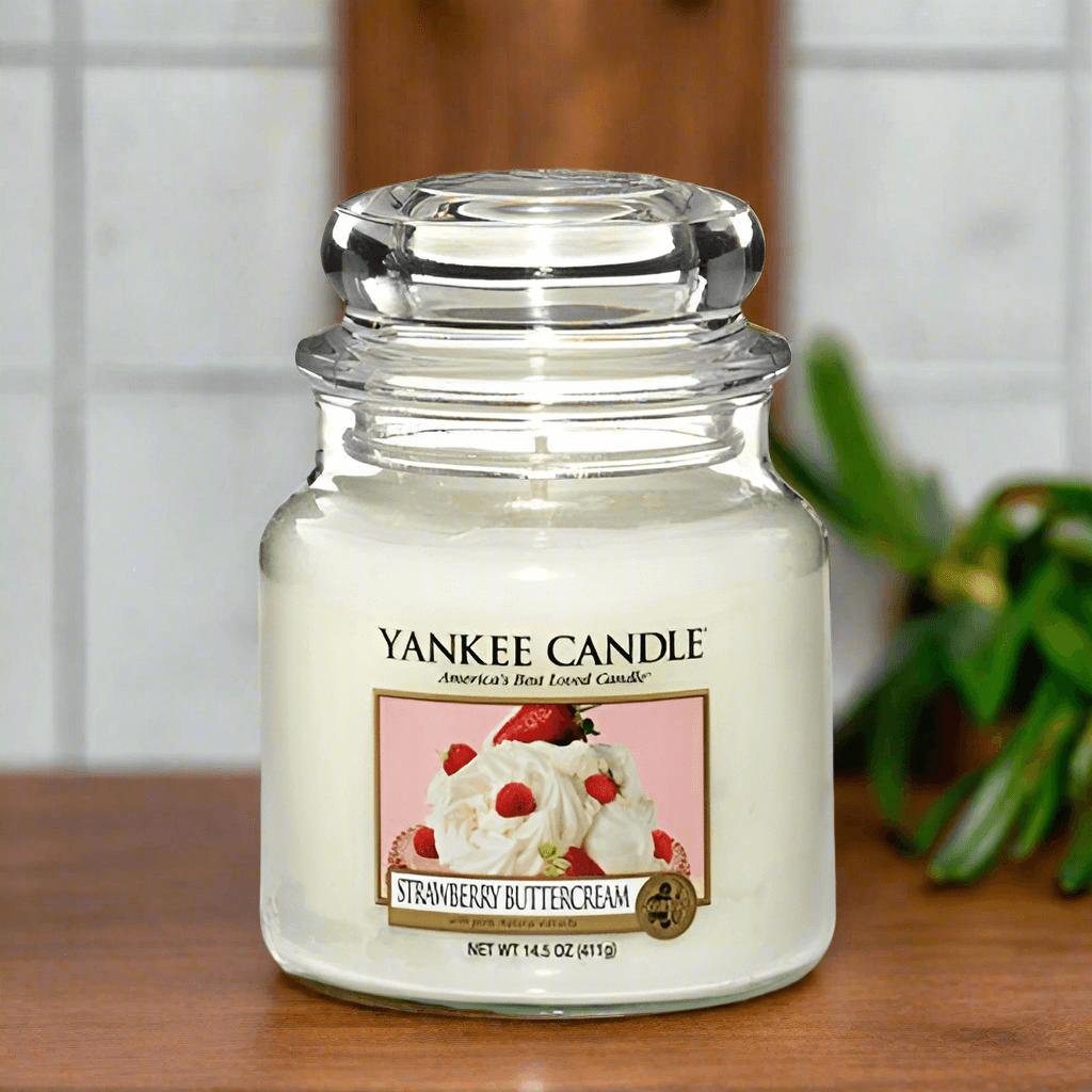 Sweet Indulgence: Gifting the Yankee Candle Strawberry Buttercream Medium Jar - The Imagination Shop