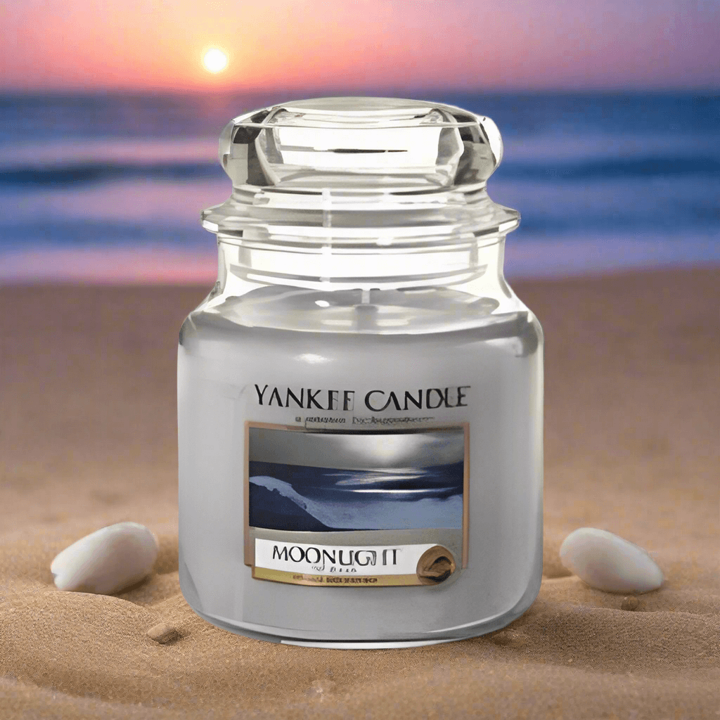 The Perfect Gift: Yankee Candle Moonlight Medium Jar - The Imagination Shop