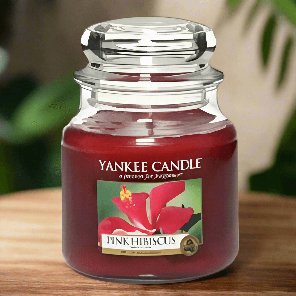 Tropical & Vibrant: The Yankee Candle Pink Hibiscus Medium Jar Gift - The Imagination Shop