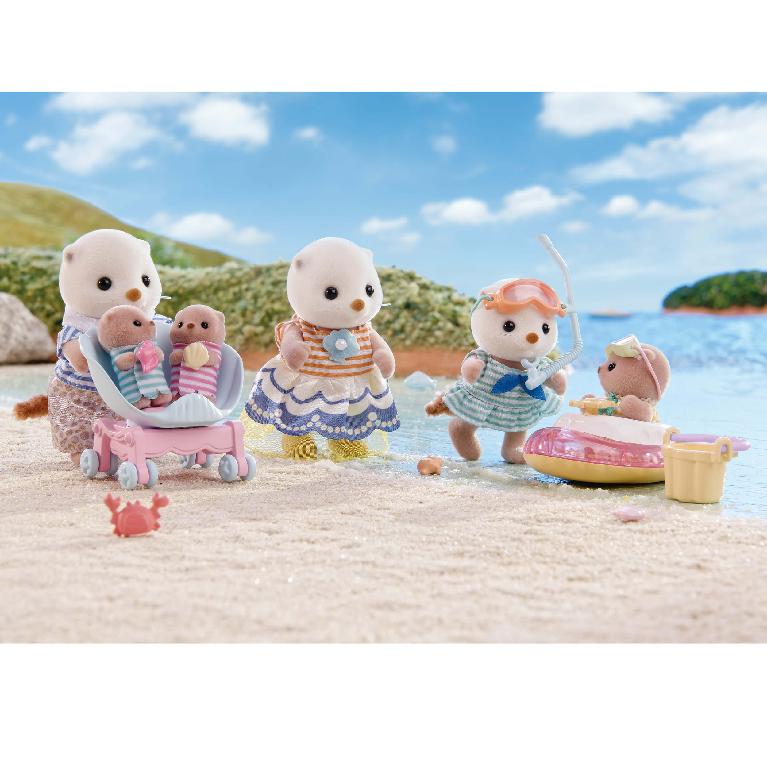 Sylvanian Families Sea Otter Family Toy Playset for Ages 3 and Up Curious Minds