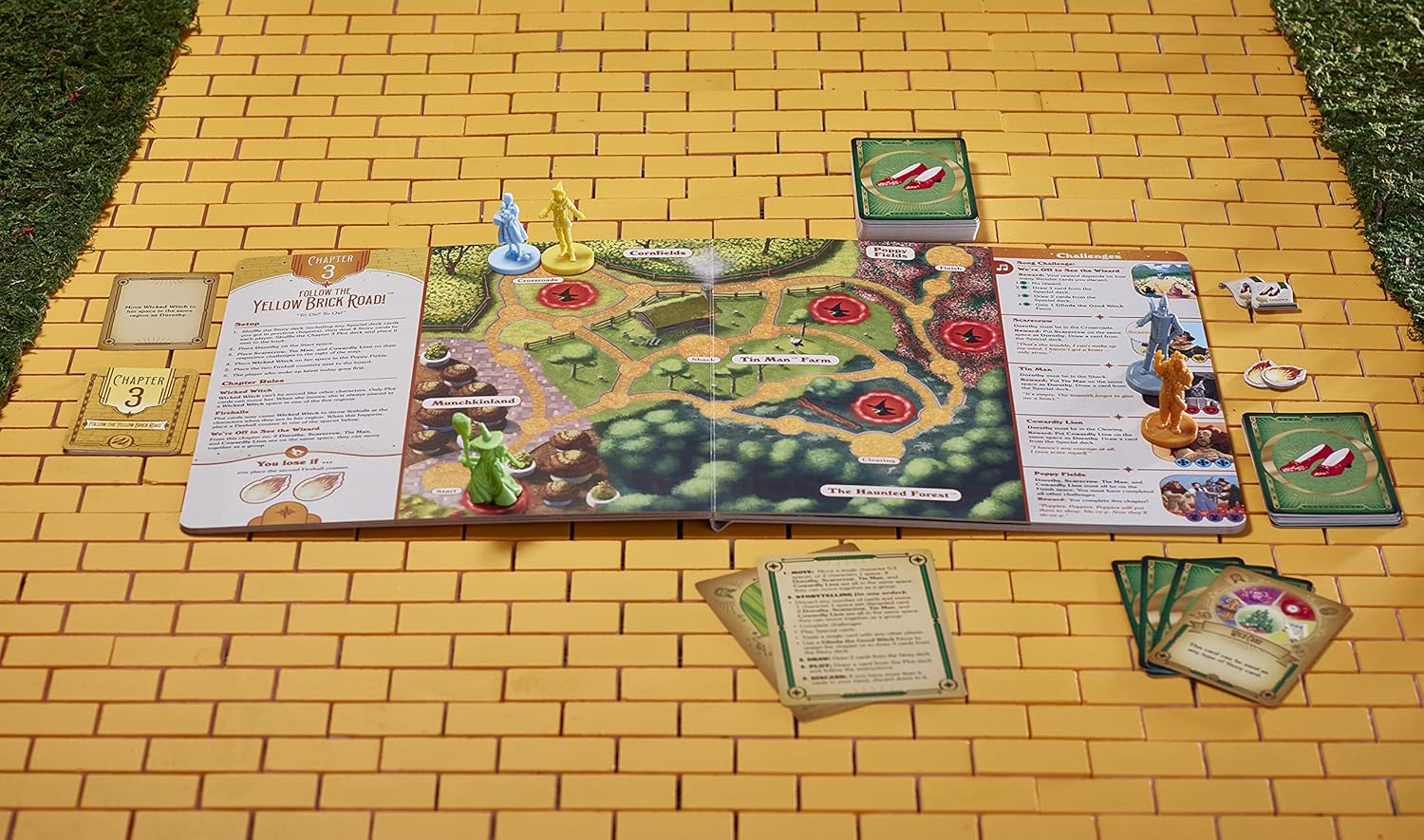The Wizard of Oz Adventure Book - Family Strategy Board Game Rooleo