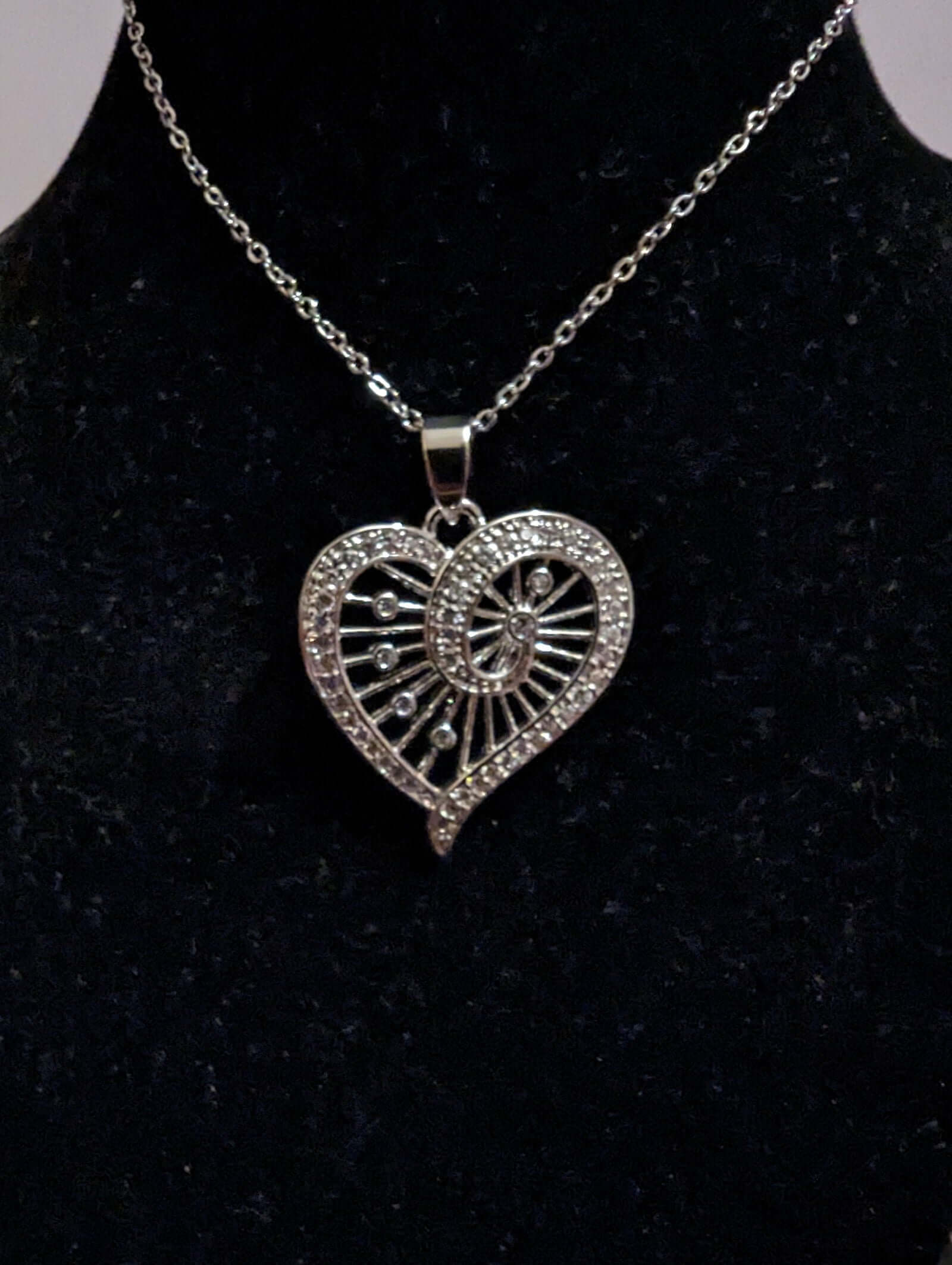 Byzantium Collection Jewellery - Filigree Heart Necklace The Imagination Shop