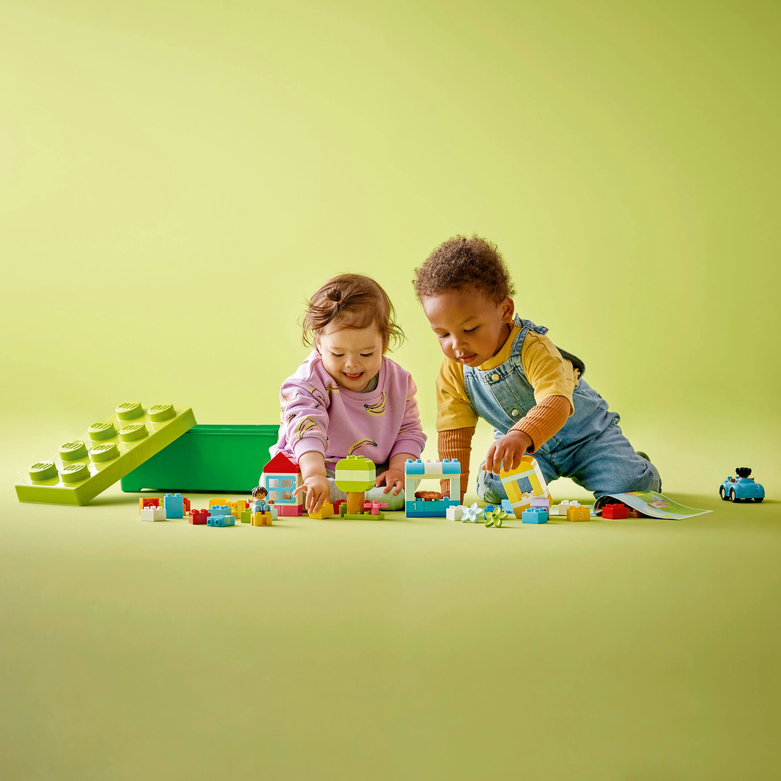 Lego Duplo 10913 Brick Box Playset for Toddlers Ages 18 Months and Up Curious Minds