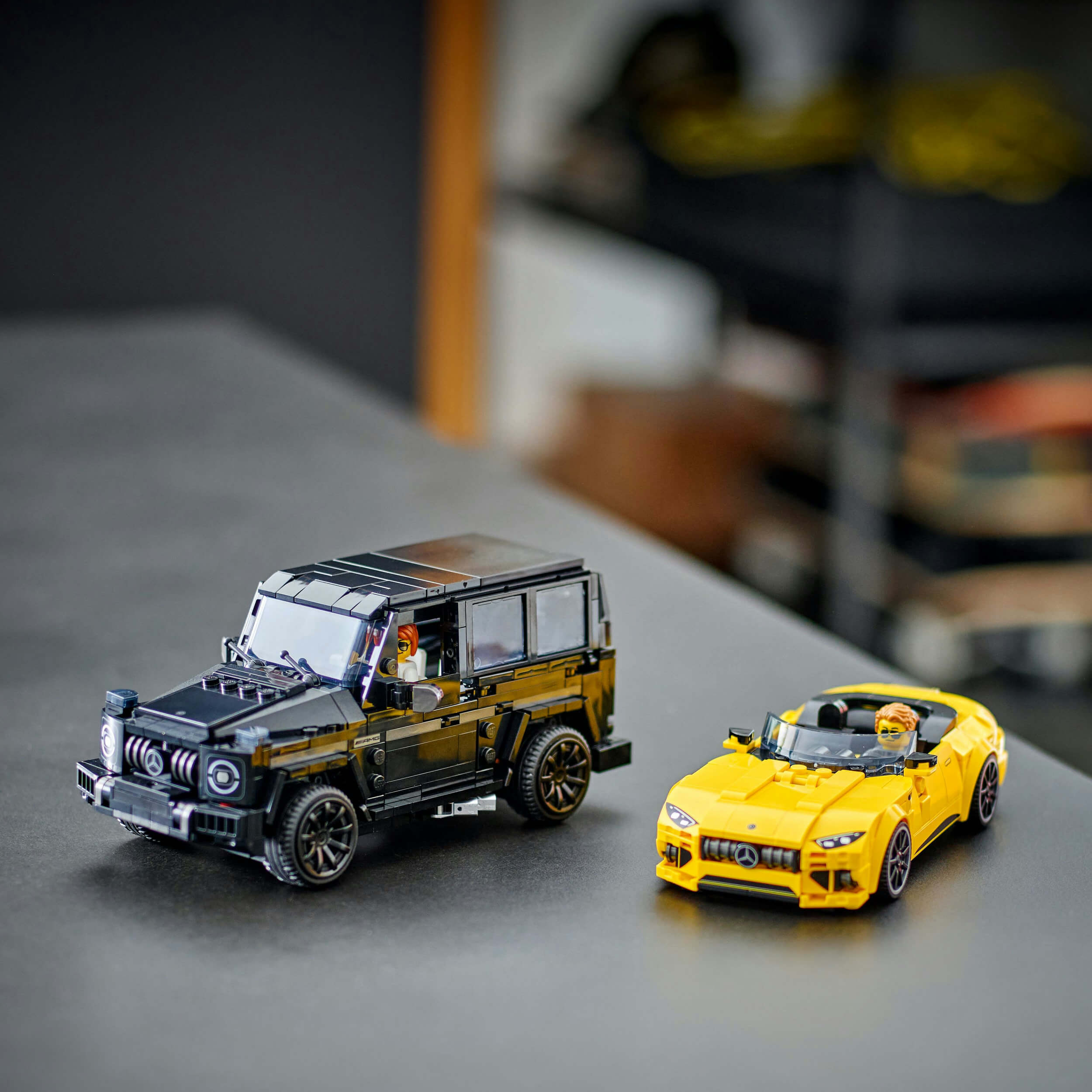 Lego Speed Champions 76924 Mercedes-AMG G 63 & Mercedes SL 63 Ages 10+ Curious Minds