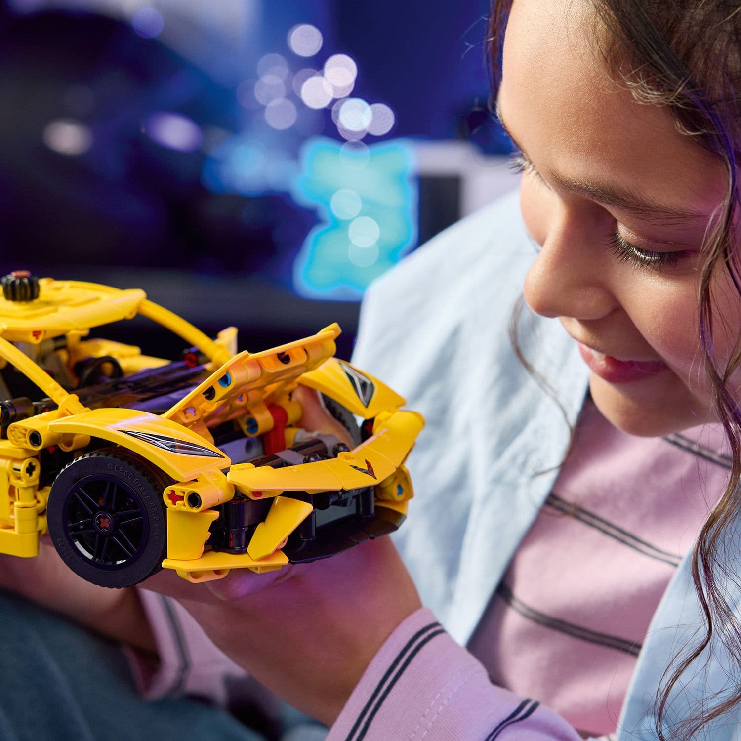 Lego Technic 42205 Chevrolet Corvette Stingray Playset for Ages 9 & Up Curious Minds