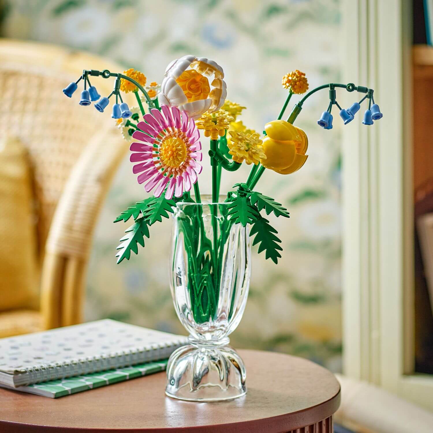 Lego Botanicals 10347 Petite Sunny Bouquet Buildable Gift for Ages 9+ Curious Minds