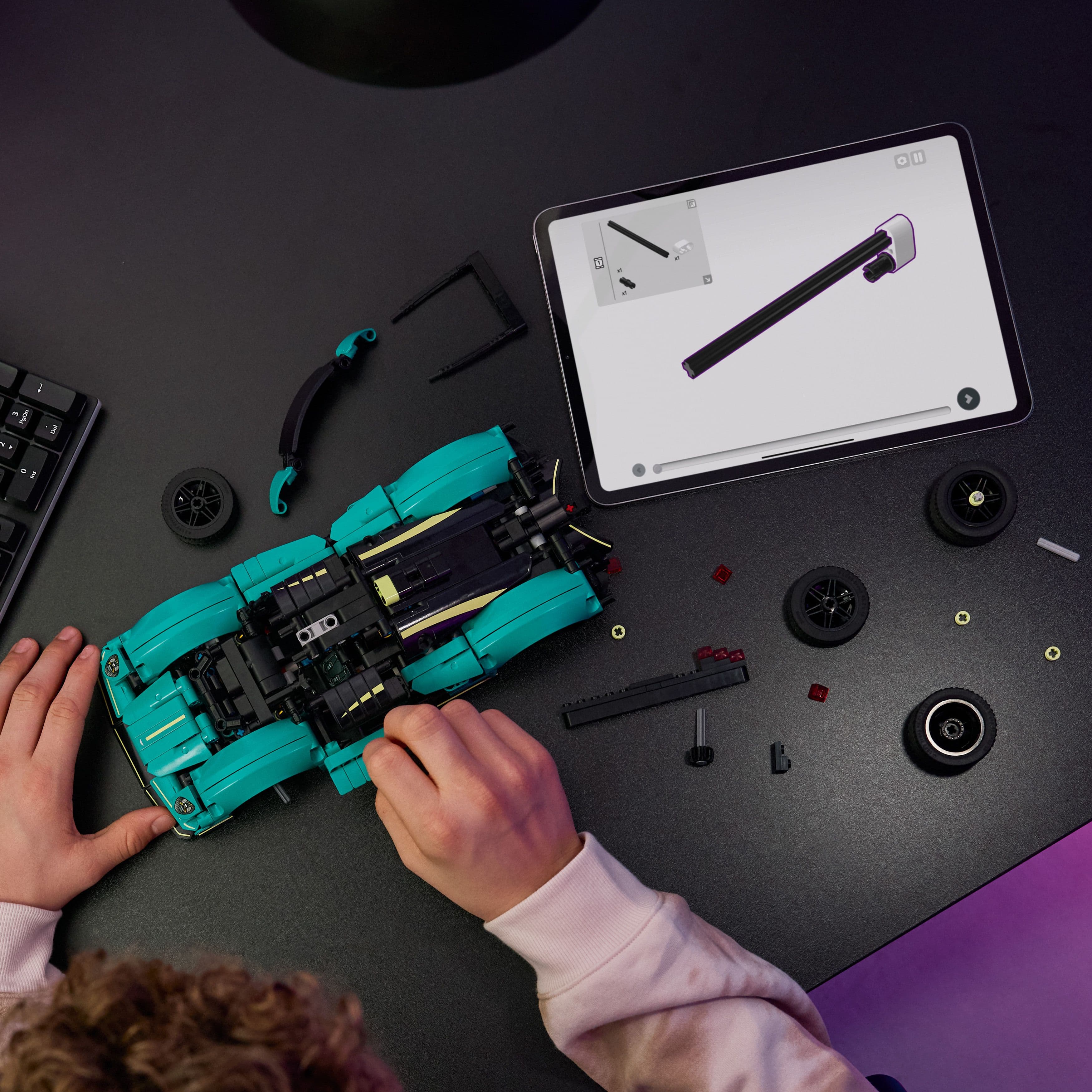 Lego Technic 42208 Aston Martin Valkyrie Building Set for Ages 9 & Up Curious Minds