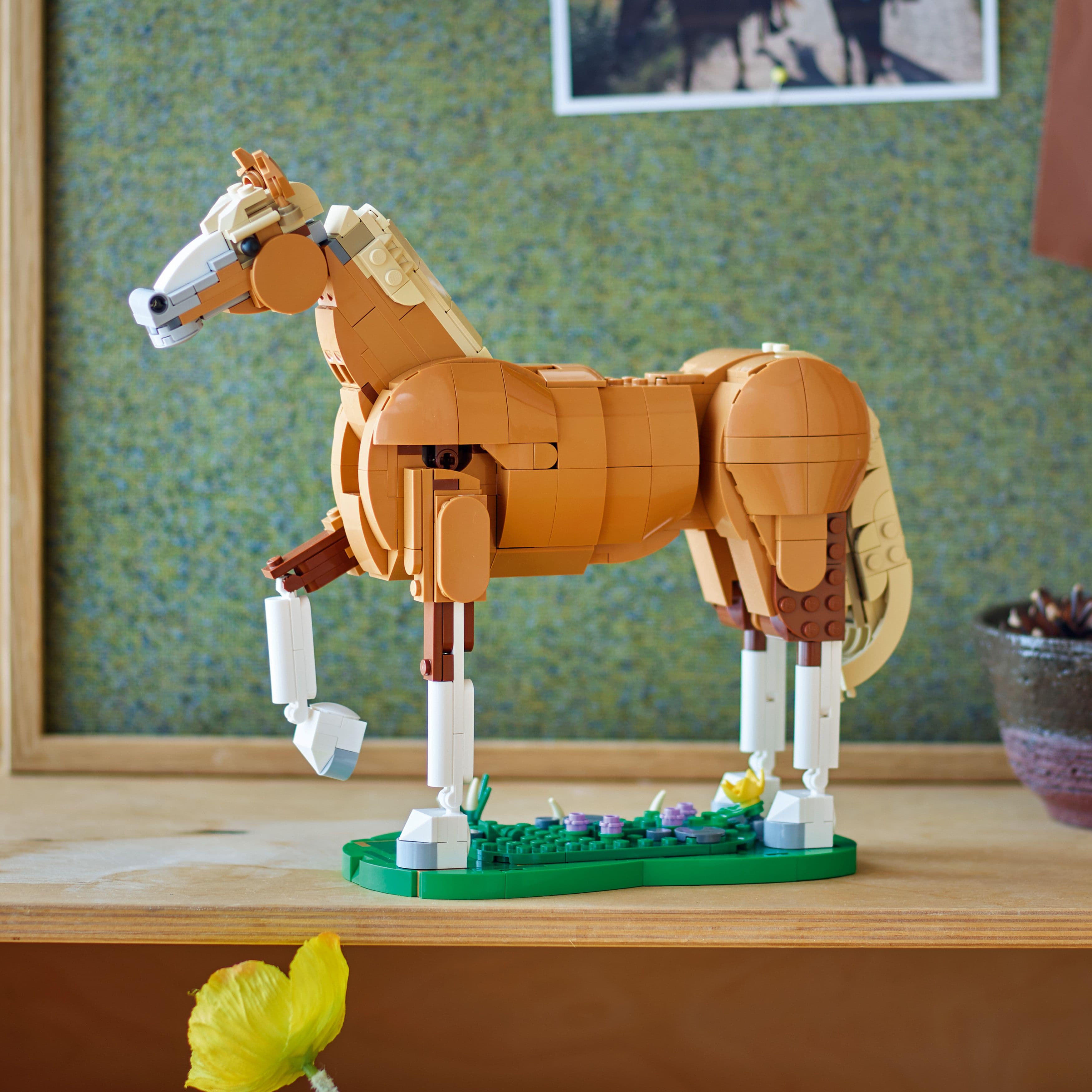 Lego Creator 3 in 1 31166 Beautiful Horse Rebuildable Set for Ages 9+ Curious Minds
