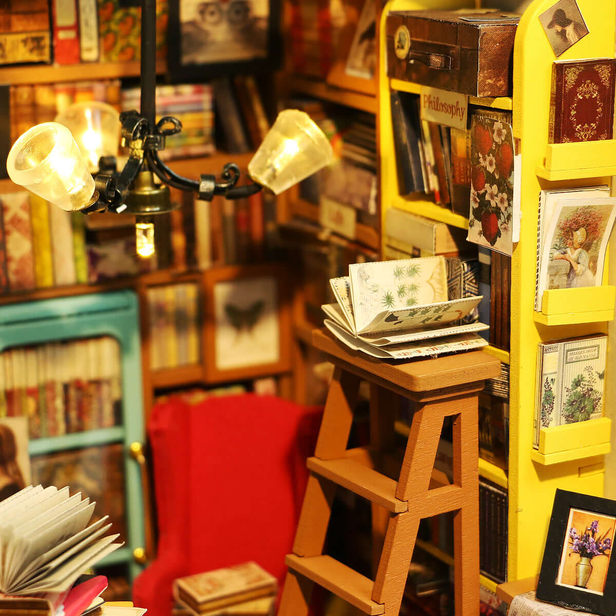 Rolife Sams Study DIY Miniature House Rolife
