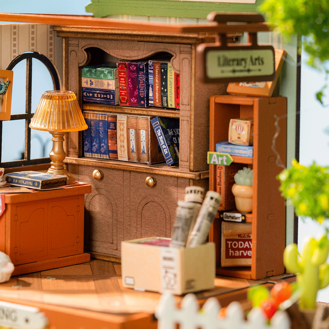 Rolife The Muse Bookshop DIY Miniature House Rolife