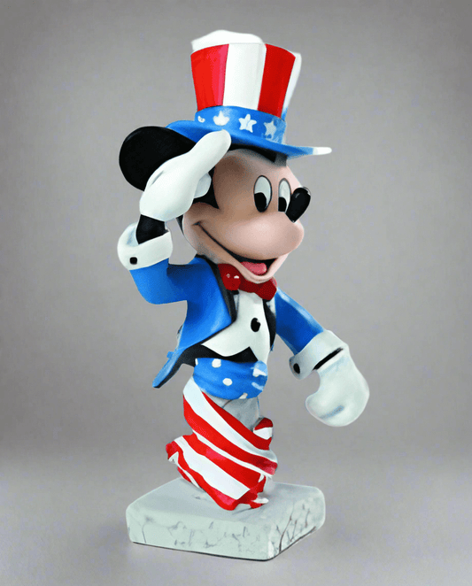 Enesco - Disney Showcase 'Mickey Mouse' Figurine 4035561 Enesco