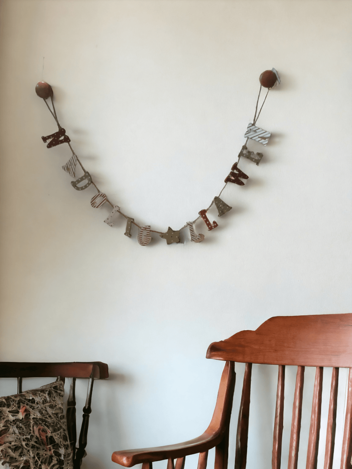 Nadolig Llawen String Decoration Langs