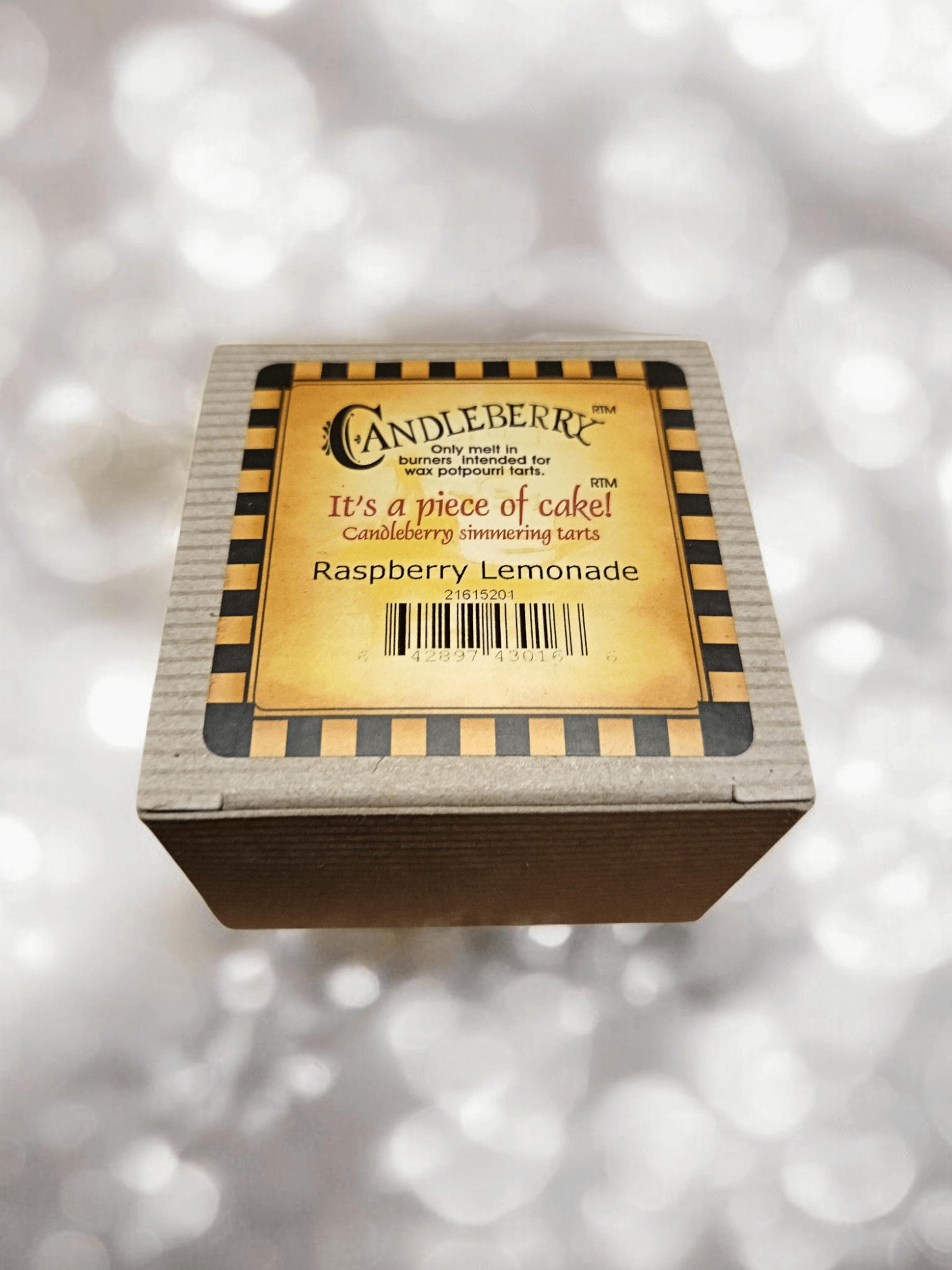 The Candleberry Co Raspberry Lemonade Wax Melts Breaker Pack x 6 Candleberry