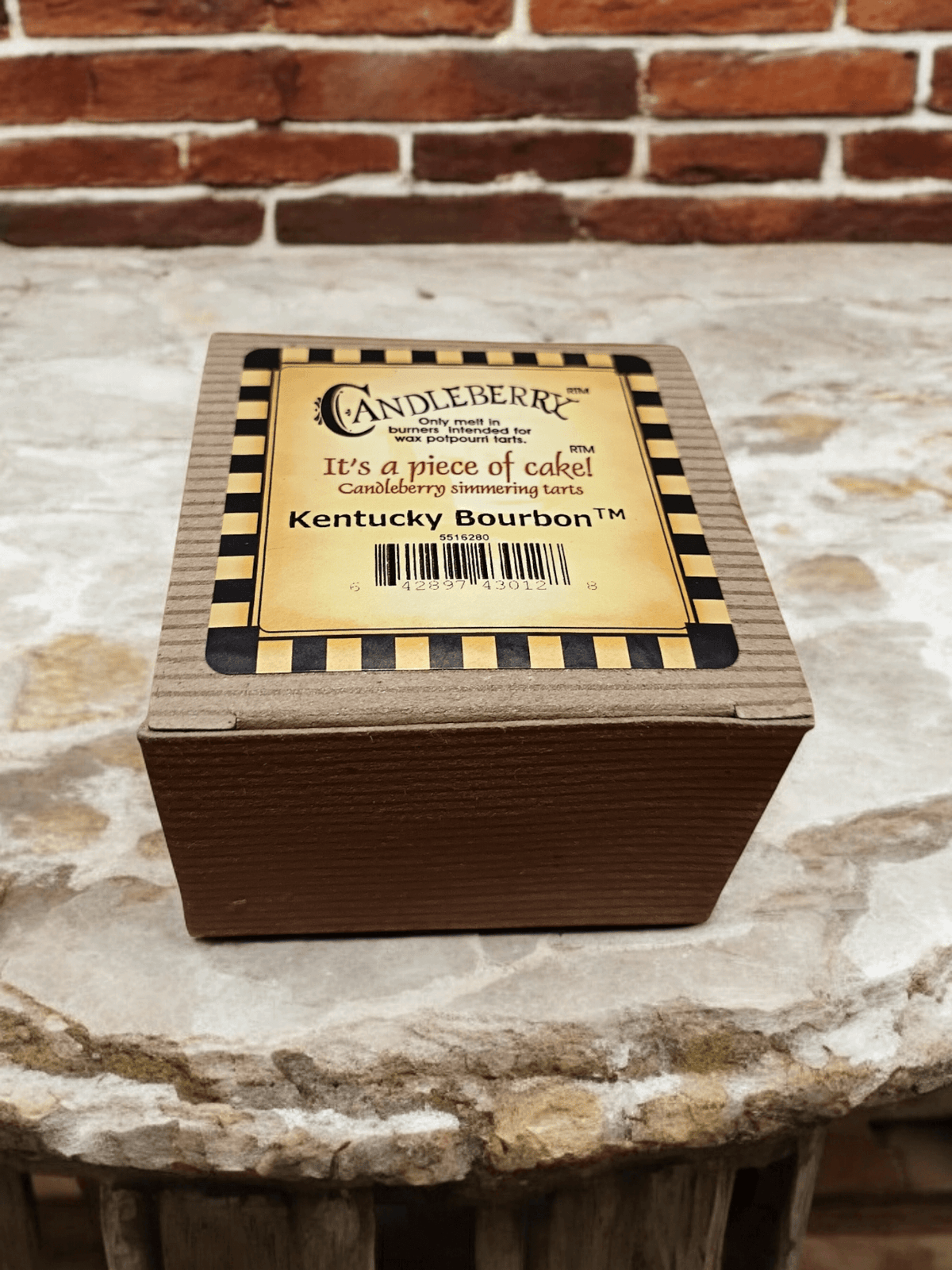 The Candleberry Co - Kentucky Bourbon Wax Melts Candleberry