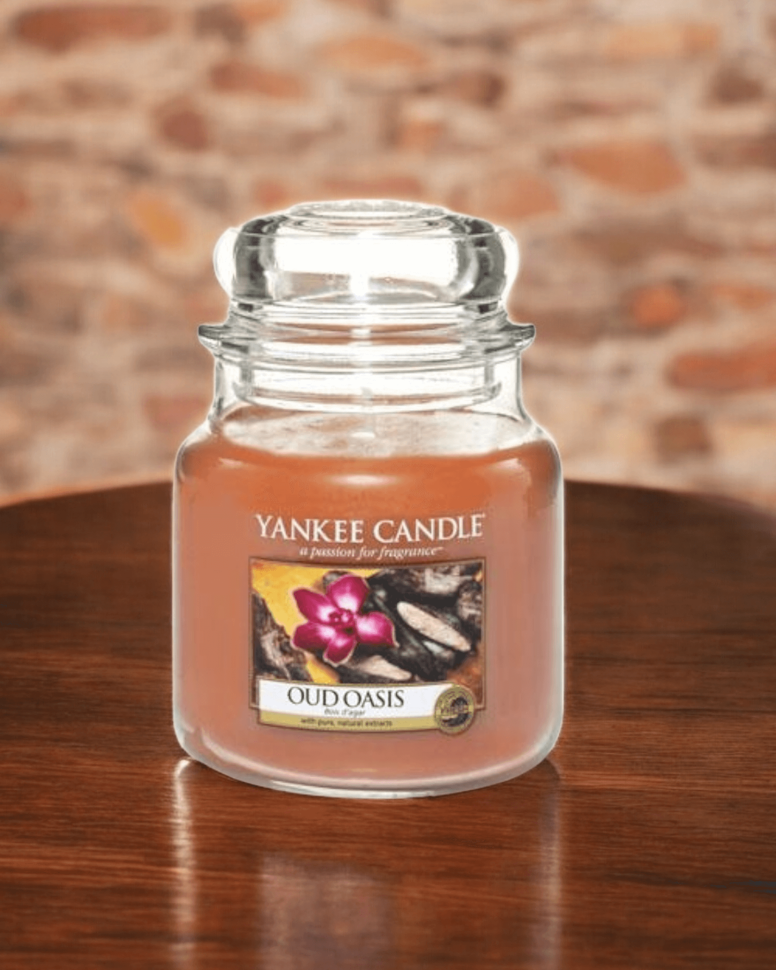 Yankee Candle Oud Oasis - Medium Jar Candle Yankee Candle