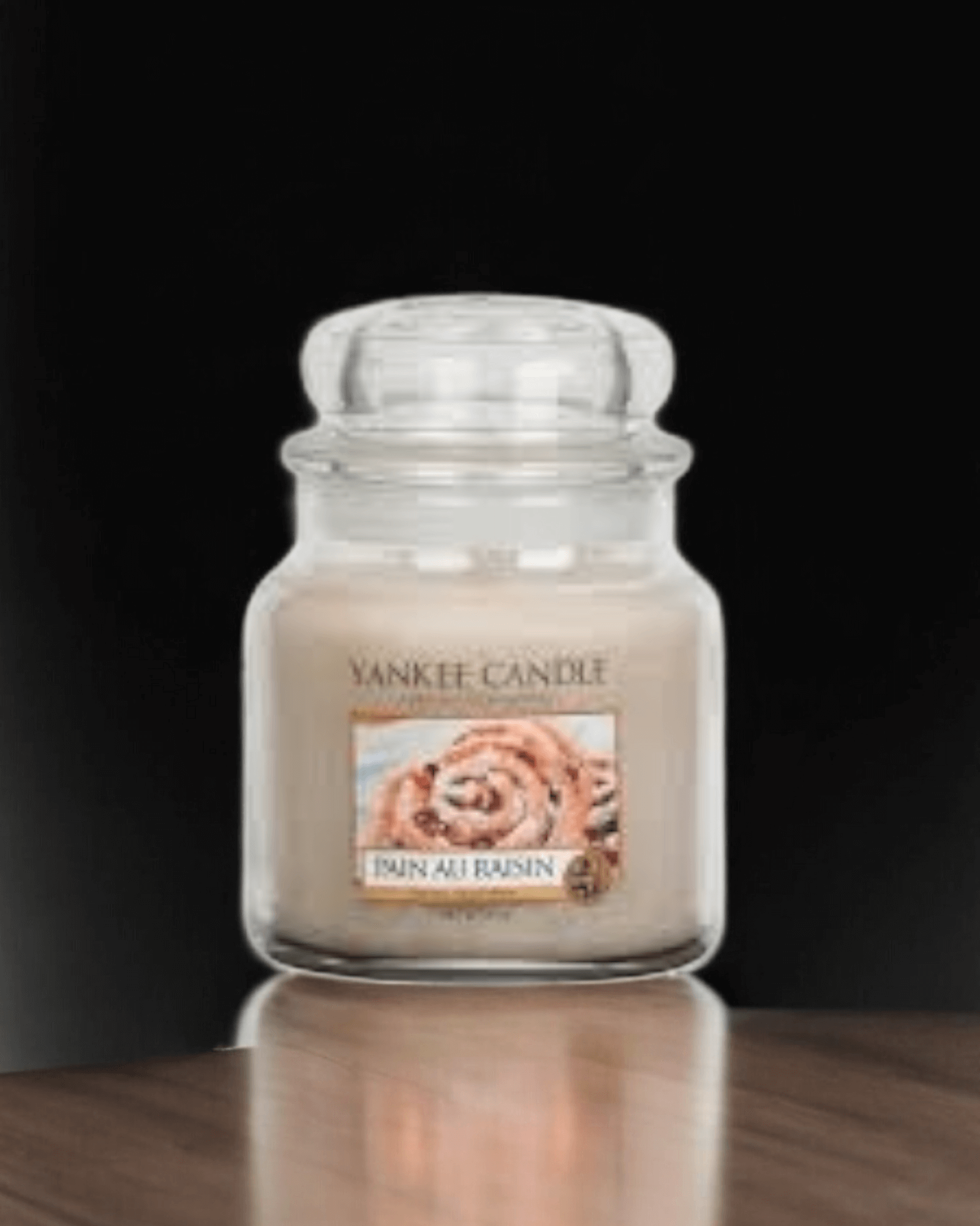 Yankee Candle Pain Au Raisin - Medium Jar Candle Yankee Candle
