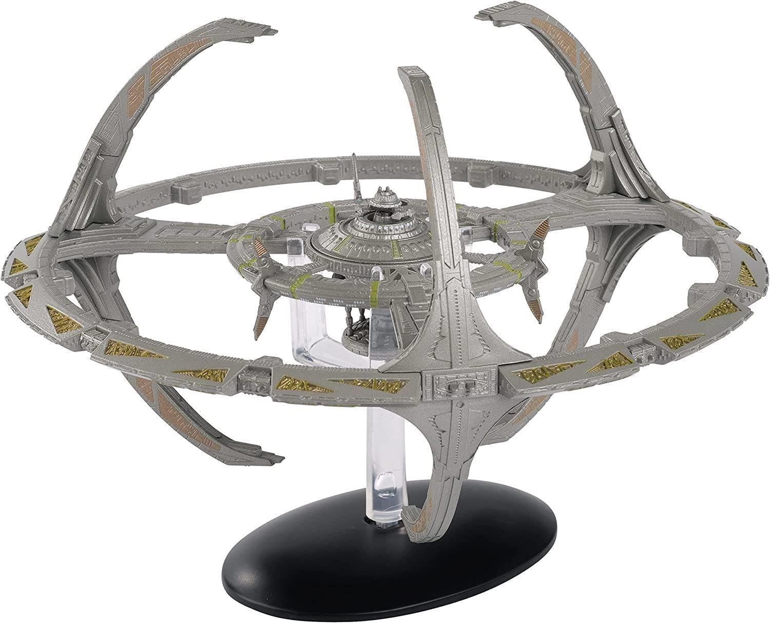 #17 Deep Space Nine XL EDITION Model Diecast Ship SIGNATURE SERIES DS9 (Eaglemoss / Star Trek) Real Merch