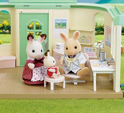 Sylvanian Families Country Doctor Toy Building Playset for Ages 3 & Up Curious Minds