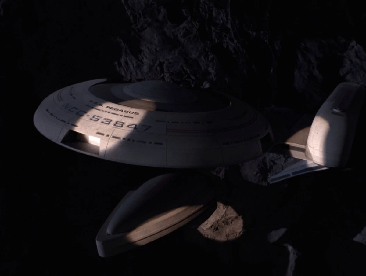 #28 Oberth Class U.S.S. Pegasus NCC-53847 XL EDITION Model Diecast Ship (Eaglemoss / Star Trek) Real Merch