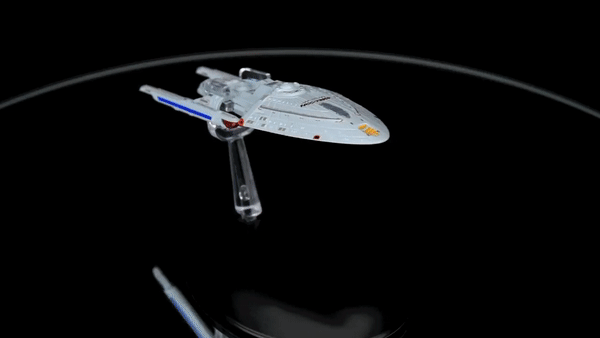 #11 U.S.S. Voyager NCC-73602 (Sternbach concept) Model Diecast Ship (Eaglemoss / Star Trek) Real Merch
