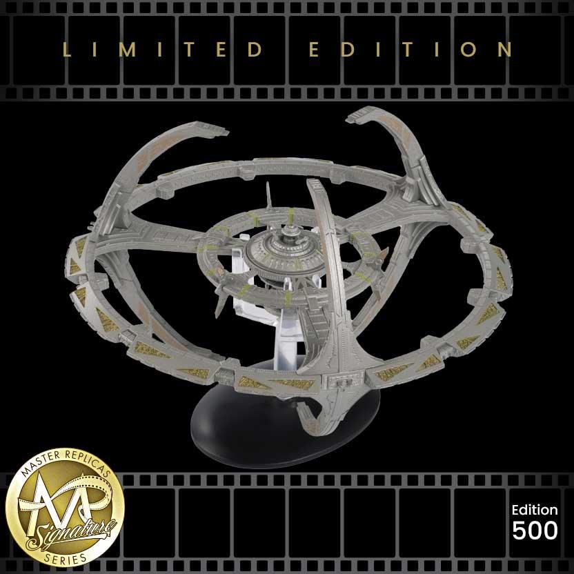 #17 Deep Space Nine XL EDITION Model Diecast Ship SIGNATURE SERIES DS9 (Eaglemoss / Star Trek) Real Merch