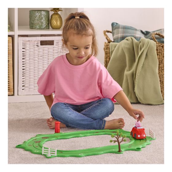 Peppa Pig Whizz Around Little Red Car Set Character Options